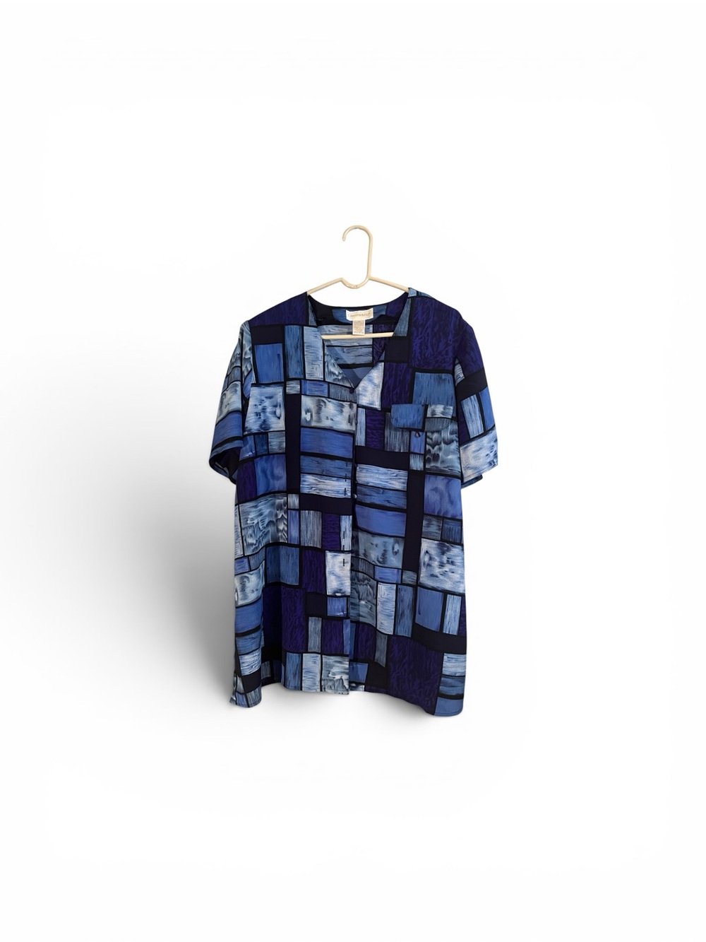 Woman’s Blue Geometric Short-Sleeve Shirt